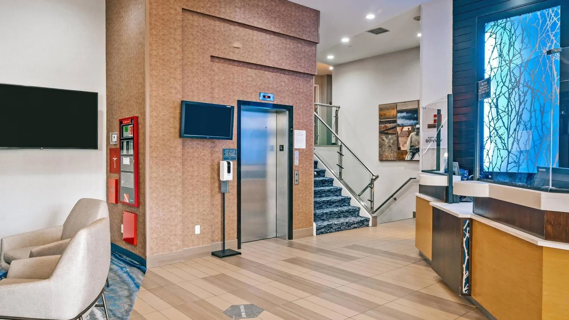 Fairfield Inn By Marriott New York Laguardia Airport/Astoria 3*,